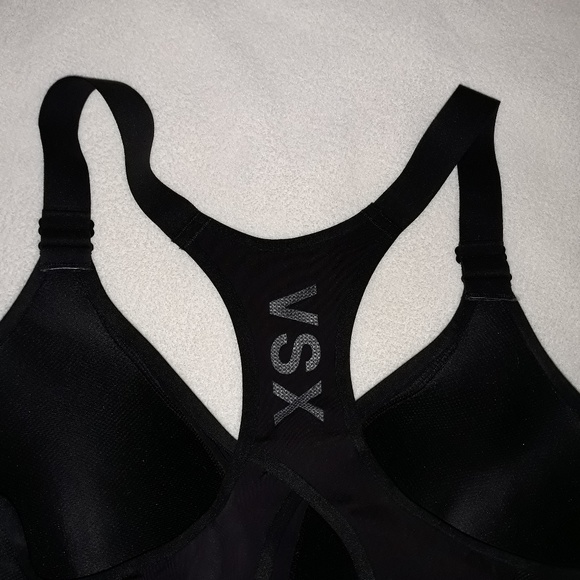 Victoria's Secret Other - Victoria's Secrete Sports Bra Black 34DDD (34F)